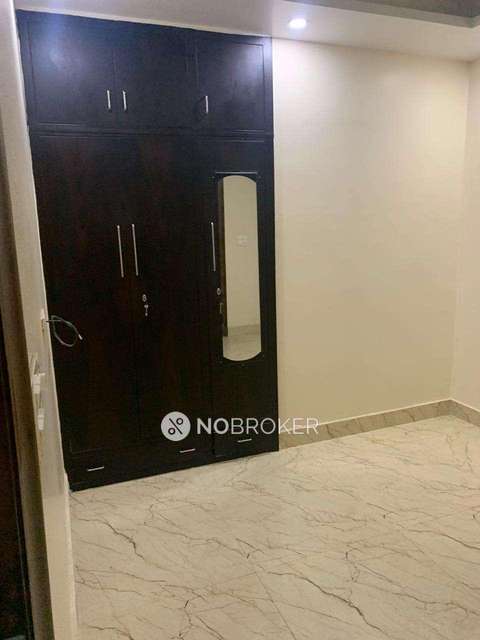 3 BHK Flat In Radha Krishna Apartment For Sale  In Sector 7