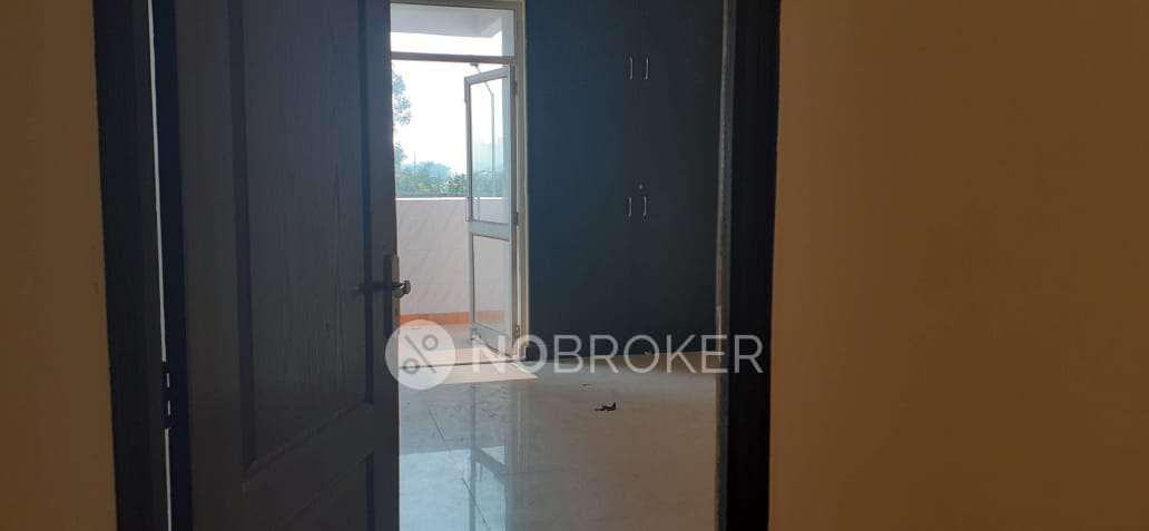 3 BHK Flat In Piyush Heights  For Sale  In Sector 89