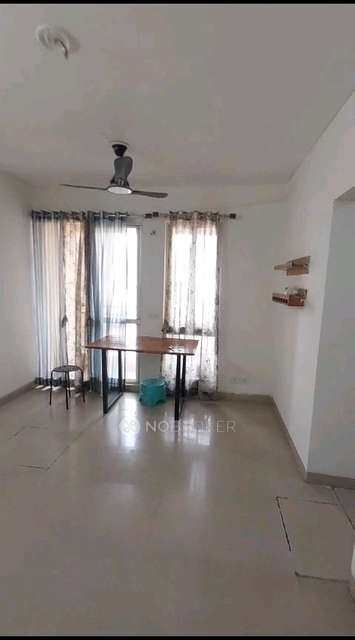 2 BHK Flat In Jaypee Kosmos for Rent  In Sector 134