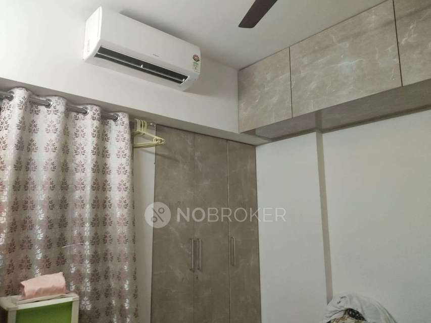 2 BHK Flat In Lodha Amara for Rent  In Thane