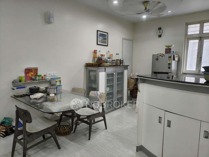 2 BHK Flat In Jagruti Chs Ghatkopar, Ghatkopar West For Sale  In Ghatkopar West