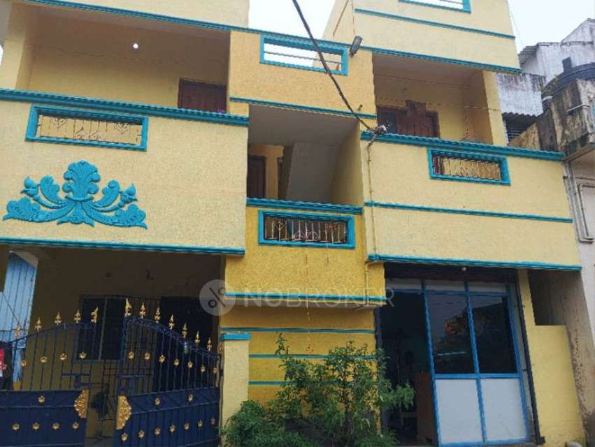 Shop in 125/1, 1st Main Rd, Ganapathy Nagar, Alapakkam, Porur, Chennai, Tamil Nadu 600116, India, Chennai for Rent