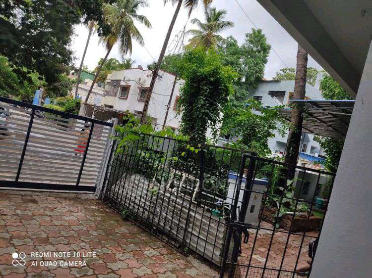 PG for Girls in 16b, Gokhale Nagar Rd, Krushi Housing Society, Shivaji Co Operative Housing Society, Bhageerath, Gokhalenagar, Pune, Maharashtra 411016, India