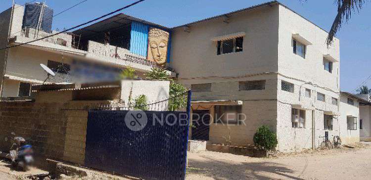 Godown/Warehouse in Hennur Gardens, Bangalore for Rent