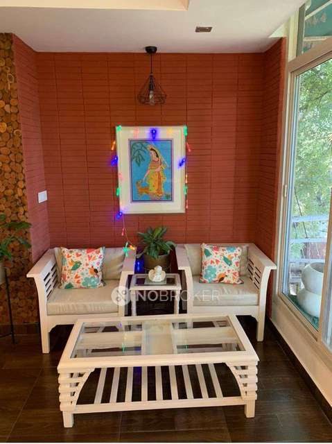 2 BHK Flat In Palmohan Apartments For Sale  In Punjabi Bagh