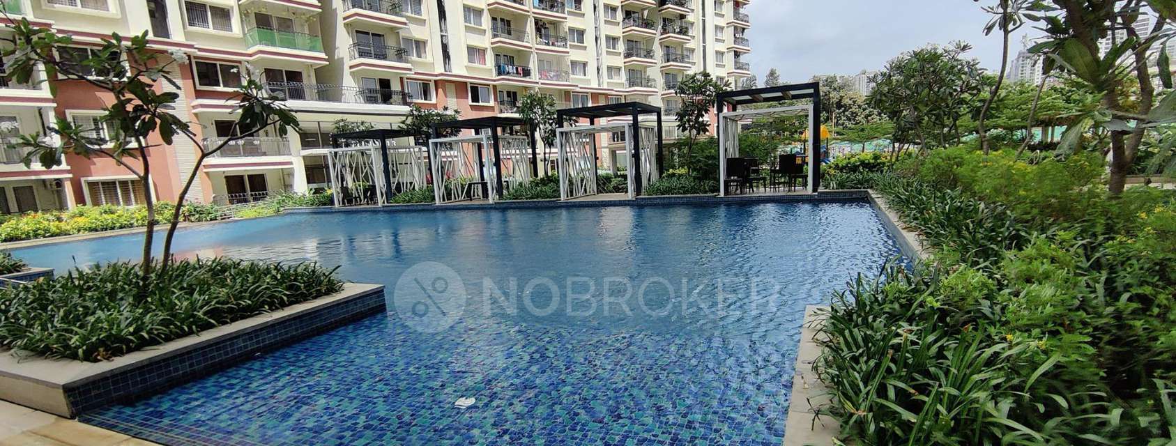 2 BHK Flat In Prestige Lakeside Tower 6 For Sale  In Gunjur