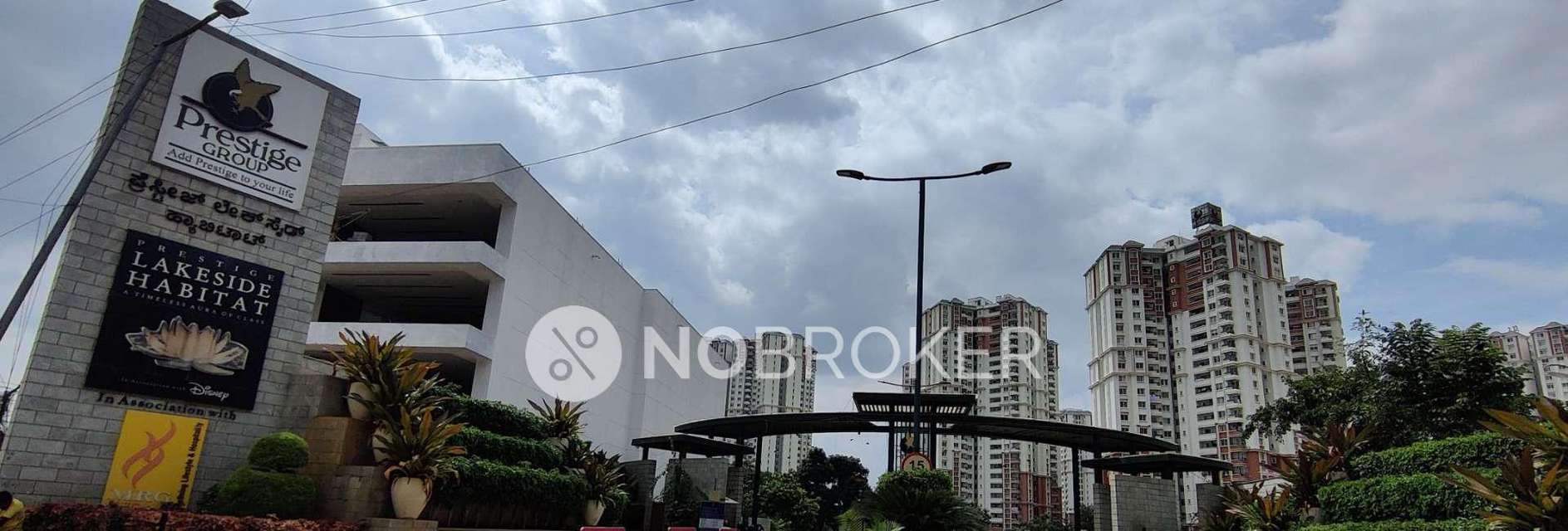 2 BHK Flat In Prestige Lakeside Tower 6 For Sale  In Gunjur