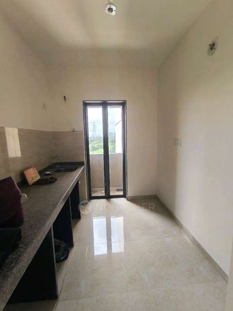 2 BHK Flat In Sunteck Maxx World For Sale  In Naigaon East