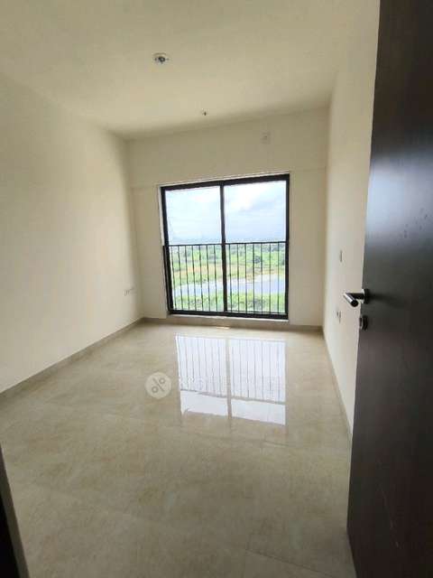 2 BHK Flat In Sunteck Maxx World For Sale  In Naigaon East
