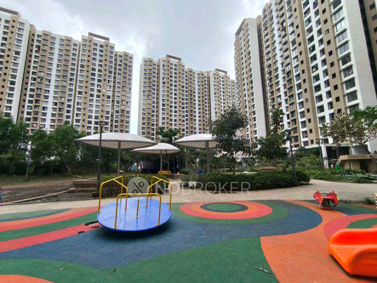 2 BHK Flat In Sunteck Maxx World For Sale  In Naigaon East