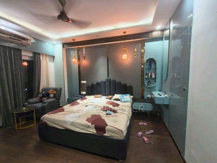 3 BHK Flat In Shree Vardhman Victoria for Rent  In Sector 70