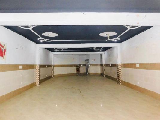 Shop in Gaur City 2, Ghaziabad for Rent 