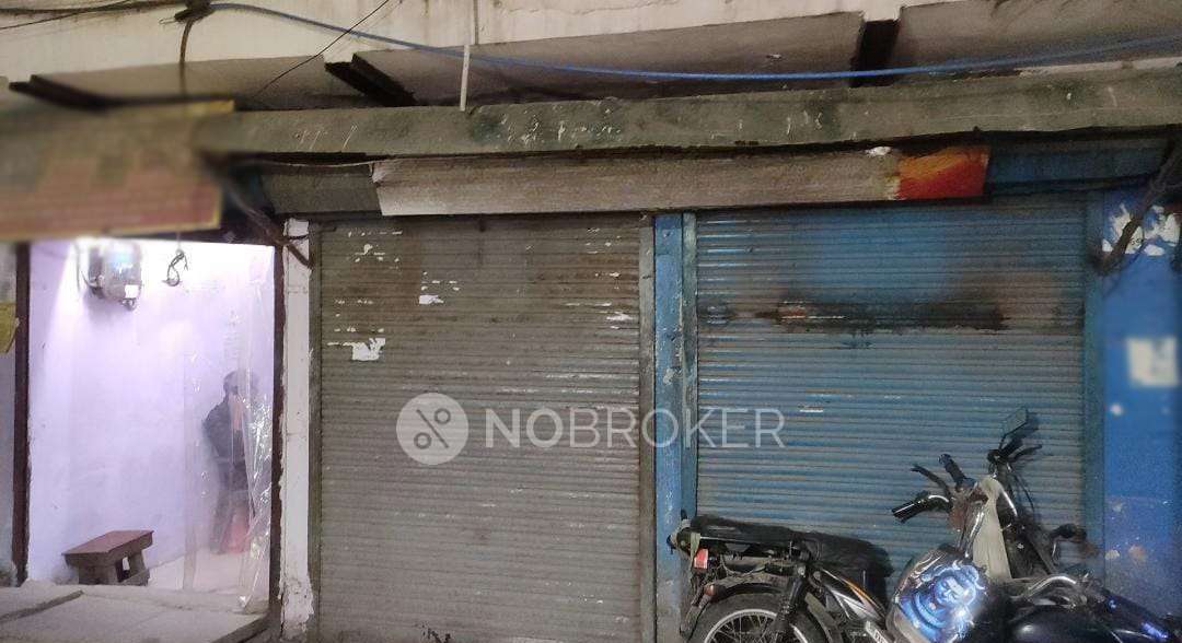 Shop in Shalimar , Delhi for sale 