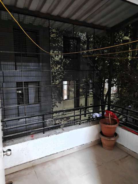 1 BHK Flat In First Rose Society for Rent  In 4, Katraj - Kondhwa Rd, Near Katraj Bus, Shivshambhonagar, Gokul Nagar, Kondhwa Budruk, Pune, Maharashtra 411046, India