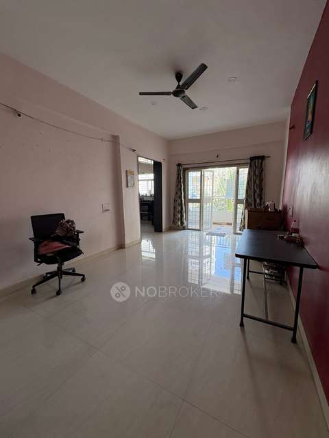 Single Room for Female In 2 BHK  In Kanha Apartment  In Sai Vrindavan