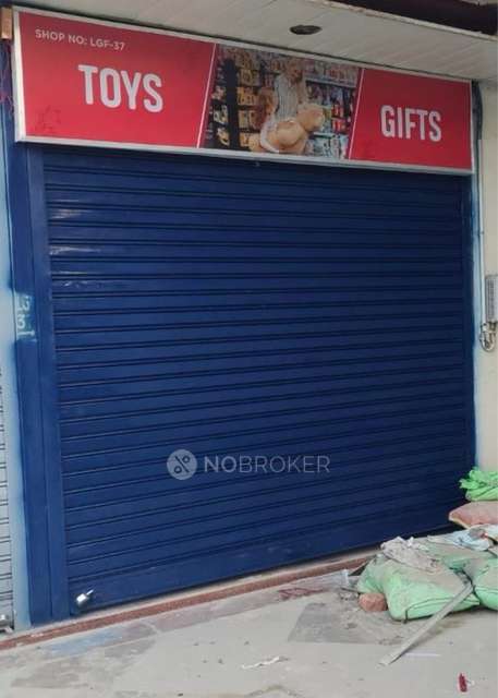 Shop in  Gautam Buddha Nagar, Greater Noida for Rent 