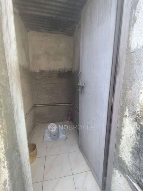 1 RK Flat In Na for Rent  In Shree Mitra Mandal Trust