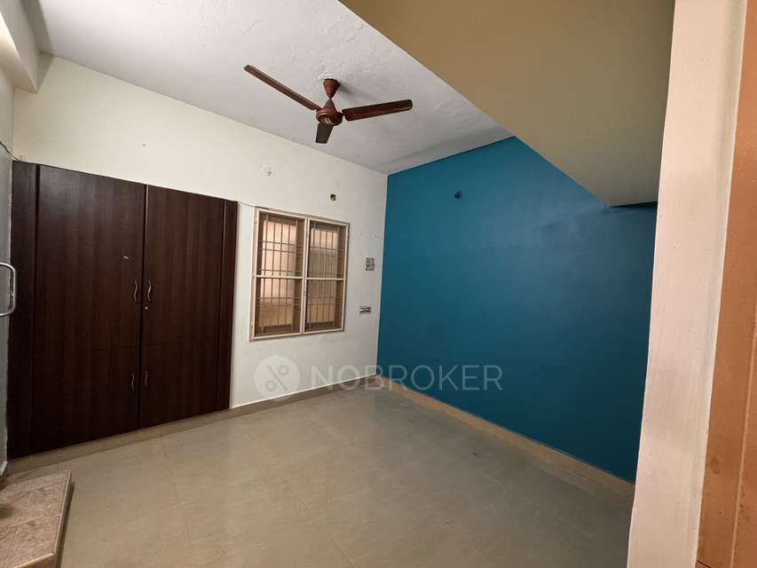 2 BHK Flat In Sri Sri Enclave For Sale  In Perungalathur