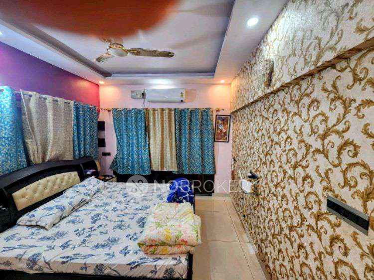 2 BHK Flat In Unicca Emporis, Varathur-whitefield, Bangalore for Rent  In Varathur-whitefield, Bangalore