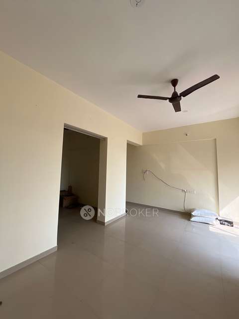 Single Room for Male In 2 BHK  In Venkateshwara Imperial In Block-c, Venkatesh Imperia