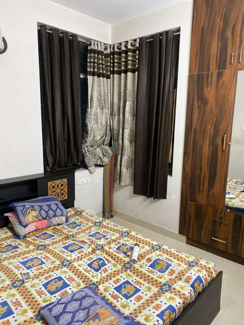 1 BHK Flat In Bagyam Pragarthi for Rent  In Karapakkam