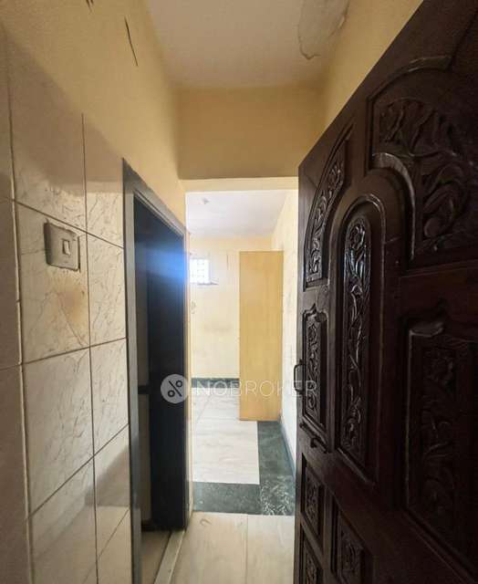 2 BHK Flat In Bank Auction Property - Aishwarya Tower For Sale  In Santacruz East