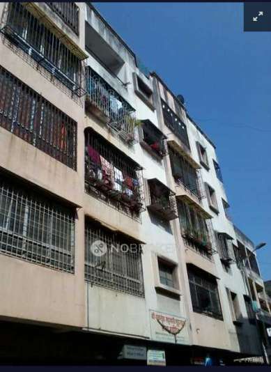 Shared Room for Male In 2 BHK  In Vakratunda Apartment In Dattawadi