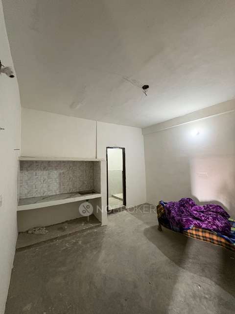 1 RK Flat In Sb for Rent  In   Sector 49 