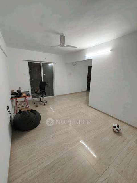 Single Room for Male In 2 BHK  In Golden Winds In Golden Winds