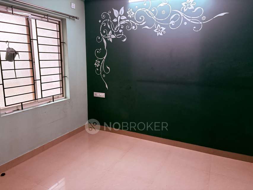 2 BHK Flat In Sowparnika Purple Rose, Hoskote for Rent  In Hoskote