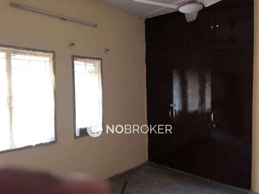 3 BHK Flat For Sale  In Munirka