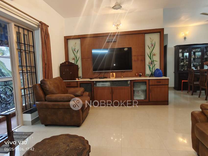 3 BHK Flat In Sidharth Utsav, Judge Jumbulingam Road, Mylaporee for Rent  In Judge Jambulingam Road