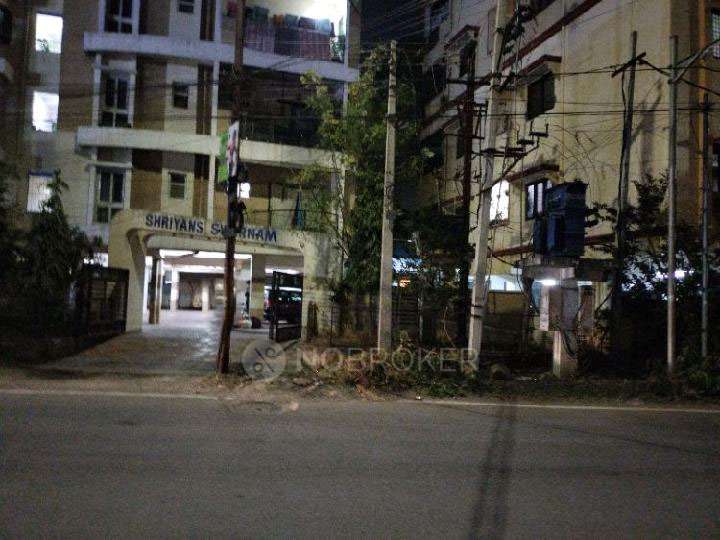 3 BHK Flat In Sri Laxmi Villas for Rent  In Neredmet