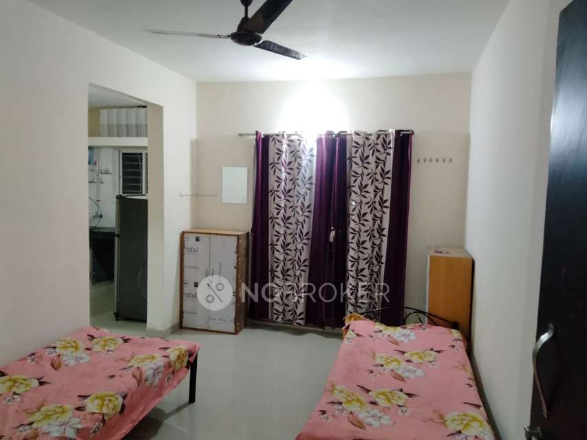 Shared Room for Female In 1 BHK  In Swami Plaza, Mokarwadi In Maharaja Chowk
