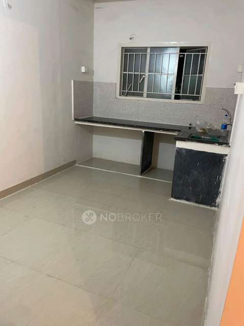 2 BHK Flat In Pmrda Building , Sector No - 12 , Near Tata Motors , Spine Road for Rent  In Sector No. 12, Midc, Bhosari