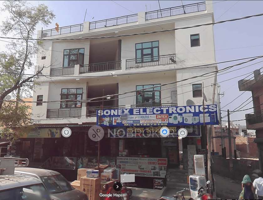 Showroom in Surajpur, Greater Noida for Rent 