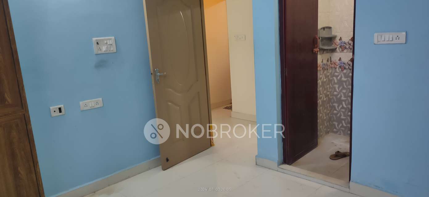 2 BHK Flat In Sri Sabari Ambattur For Sale  In Ambattur