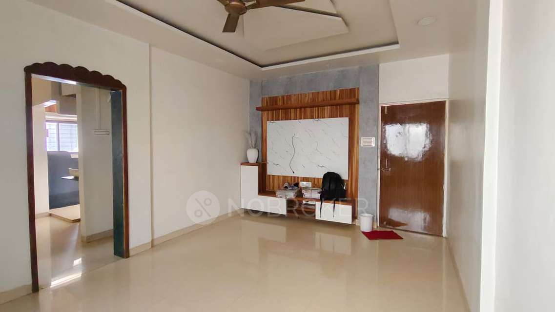 Shared Room for Female In 1 BHK  In Shanti Rakshak Apartment, Shastrinagar In Shanti Rakshak Apartment