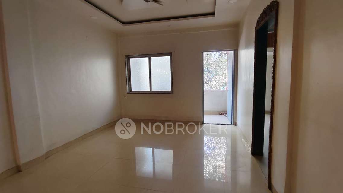 Shared Room for Female In 1 BHK  In Shanti Rakshak Apartment, Shastrinagar In Shanti Rakshak Apartment