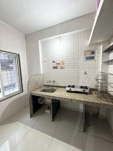 1 BHK Flat In Navale Patil Place for Rent  In Mundhwa