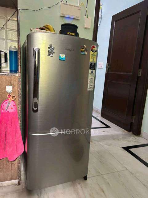 PG for Girls in Sector 121