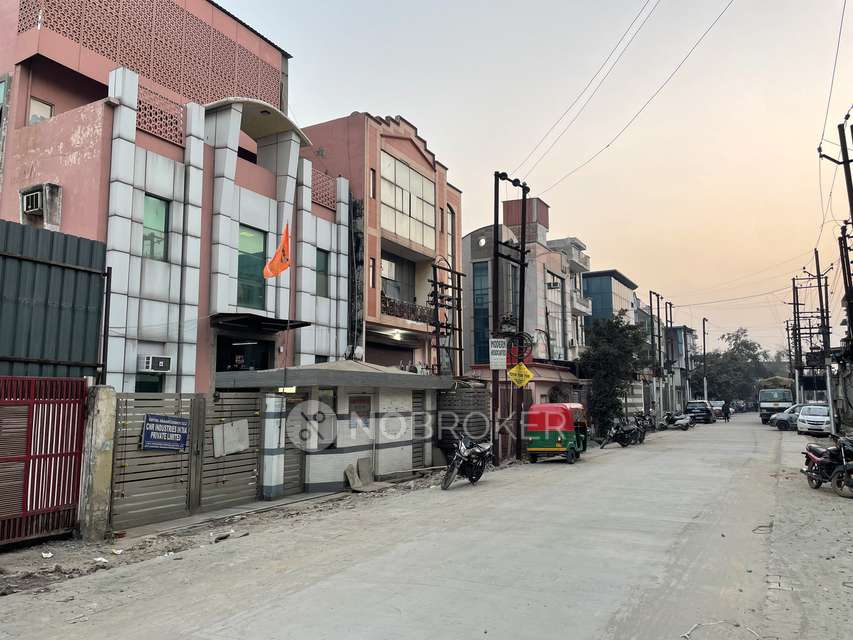 Industrial Building in Sahibabad, Ghaziabad for Rent 