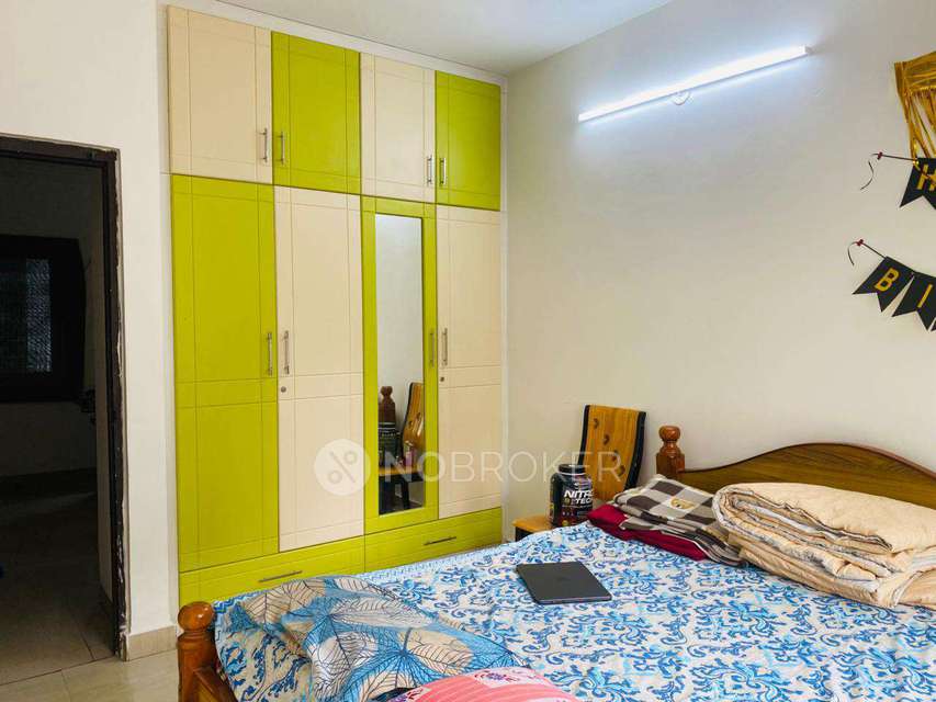 Single Room for Male In 2 BHK  In Bren Verity In Kasavanahalli