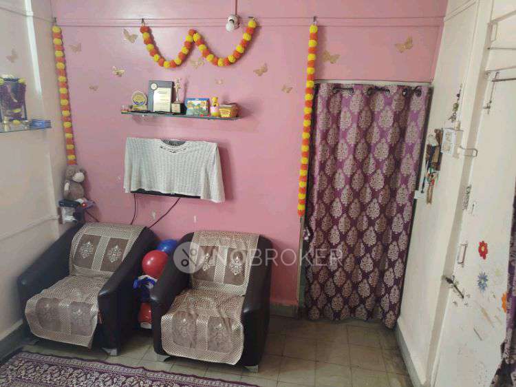 1 BHK Flat In Navkalptaru Society  Shaniwar Peth Pune for Rent  In 434, Near Veer Maruti Mandir