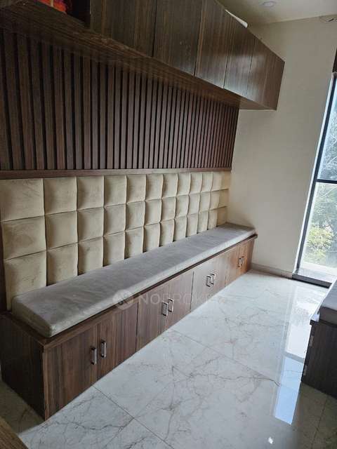 Co-Working  space in Majestique Biznow, Pune for Rent 