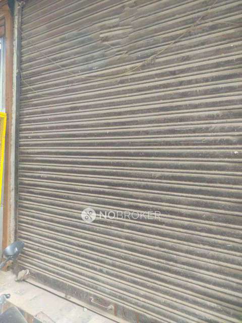Shop in Sudershan Park, Delhi for Rent 