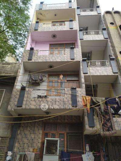 3 BHK Flat In Builder Floor For Sale  In Pandav Nagar