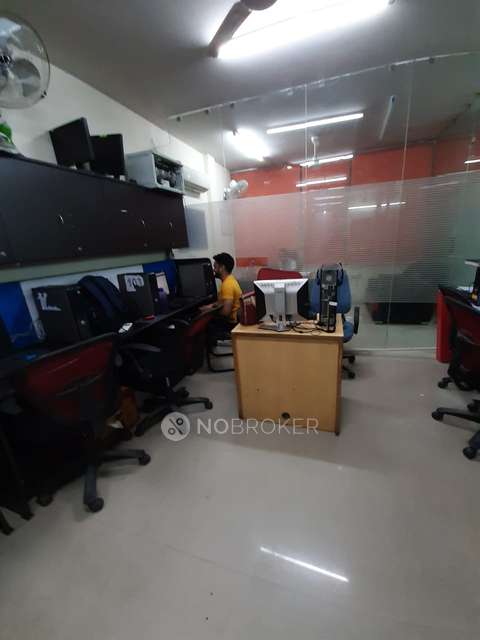 Office Space in East Of Kailash, Delhi for Rent 