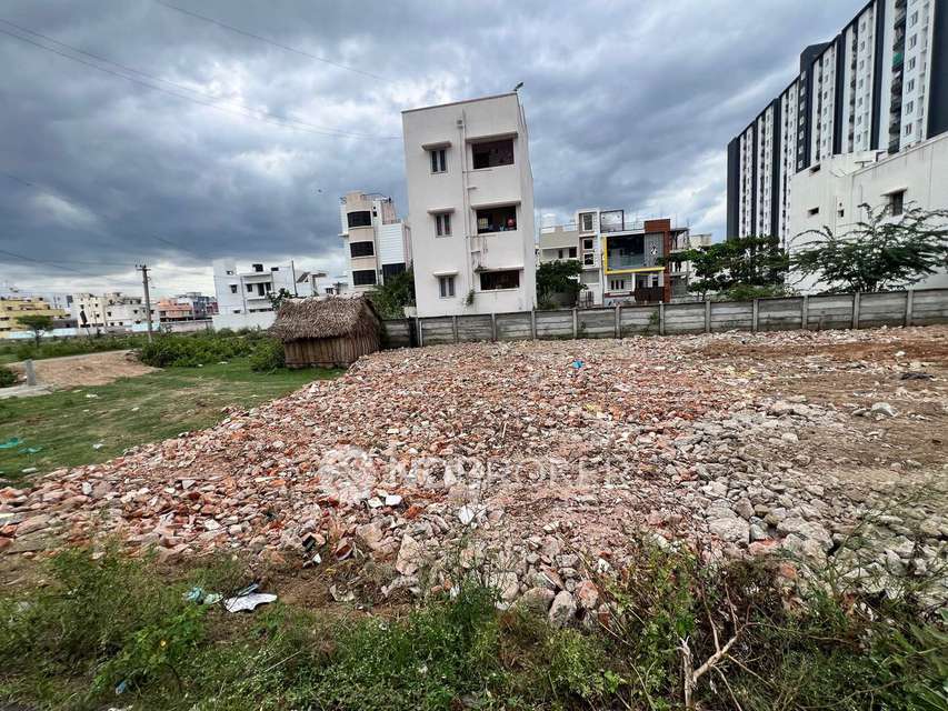 Godown/Warehouse in Medavakkam, Chennai for Rent 