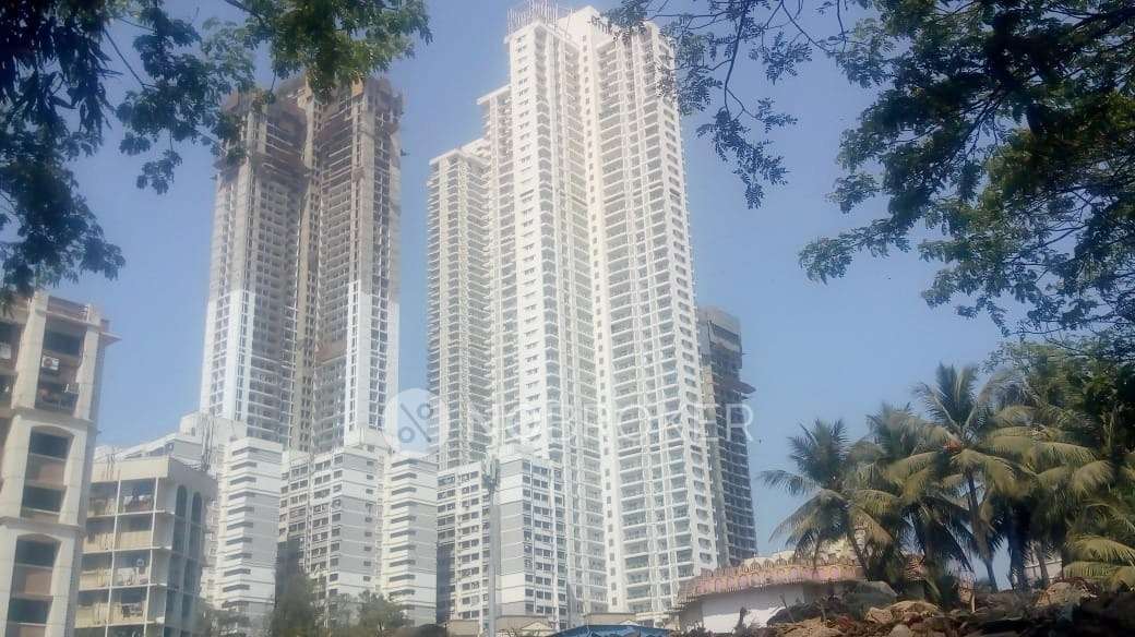Shared Room for Female In 3 BHK  In Omkar Alta Monte In Malad East